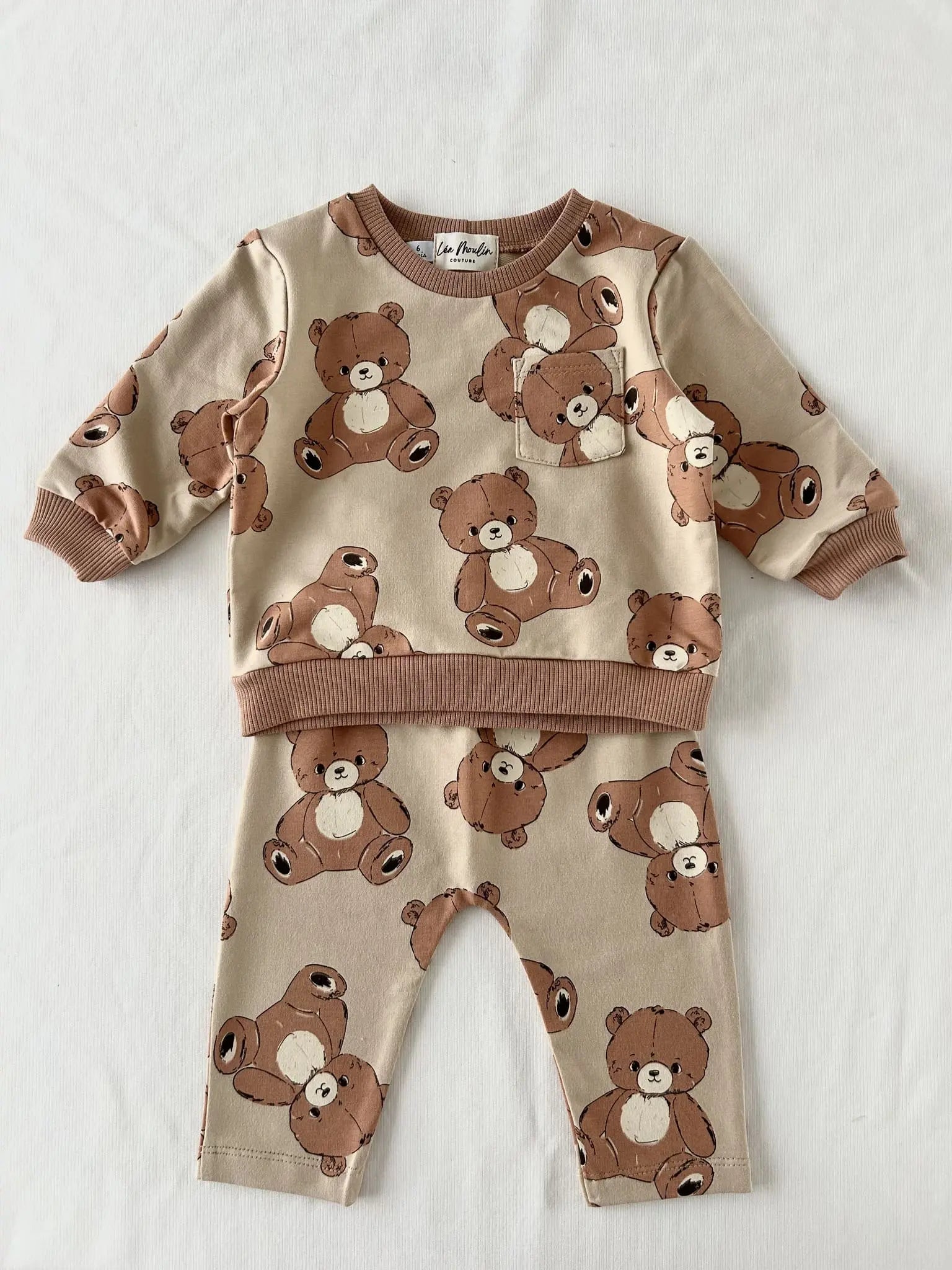 Ensemble jogging bébé modèle Barnabé motif oursons création française.