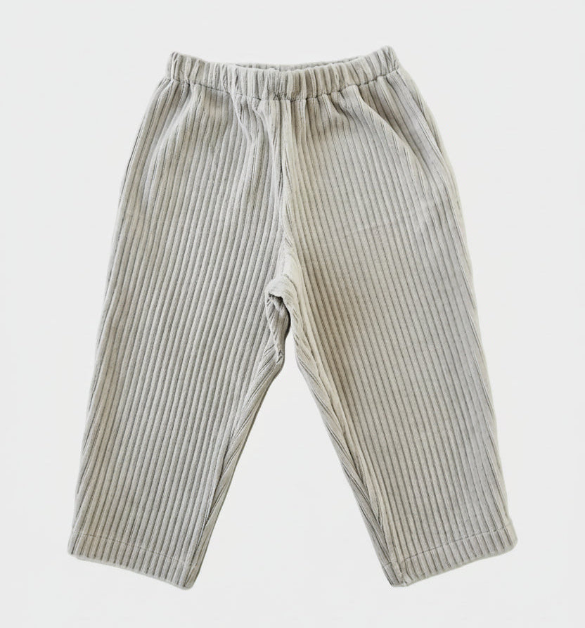 Pantalon bébé large en velours côtelé beige, taille élastique - Fait main en France modèle Victor