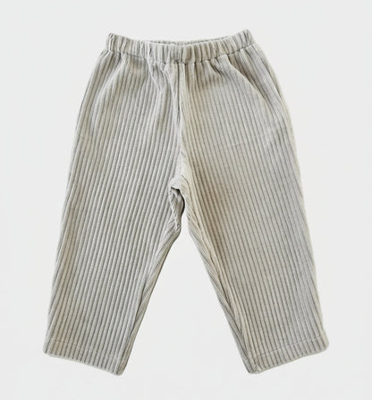 Pantalon bébé large en velours côtelé beige, taille élastique - Fait main en France modèle Victor